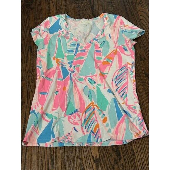 Lilly Pulitzer Michele V-Neck Tee in Out to Sailboat Sea Print Neon Pink White M - Picture 1 of 7